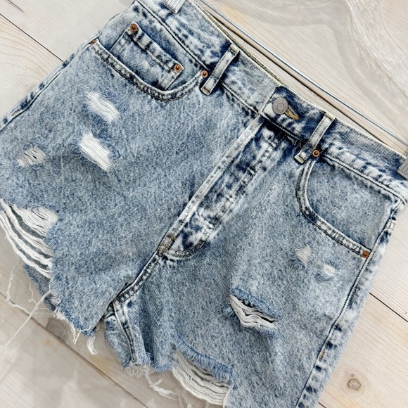 Pacsun distressed ultra high rise vintage shorts ❤️ - Picture 4 of 7